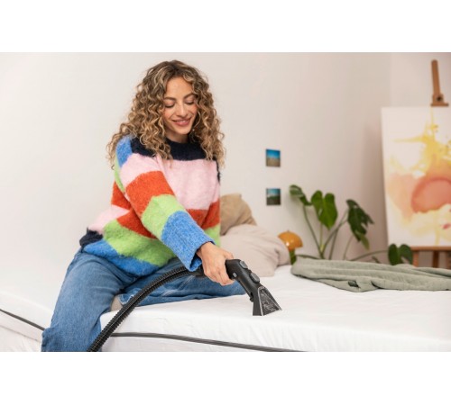 Пилосос Karcher SE 3 Compact (1.081-530.0)