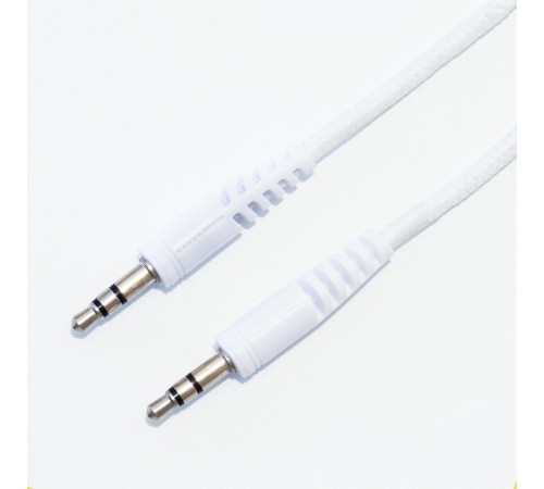 Кабель Xqisit Audio Cable 3.5 мм - 3.5 мм (M/M), 1.2 м, White (4029948026954) Кабель Xqisit Audio Cable 3.5 мм - 3.5 мм (M/M), 1.2 м, White (4029948026954)