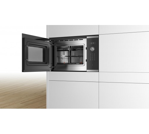 Вбудована мікрохвильова піч Bosch BEL554MS0