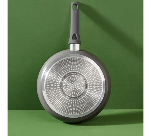 Сотейник з кришкою Tefal Renewal 24 см (C4263243)