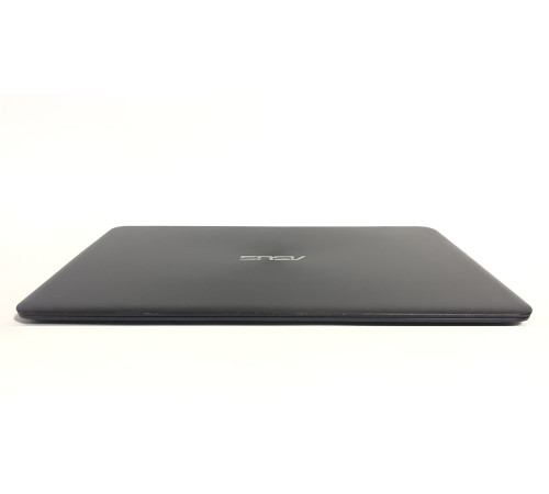 Ноутбук Asus ZenBook UX305C / 13.3" FullHD IPS / M3-6Y30 / 8GB / 128GB SSD / Win10 - Б/в