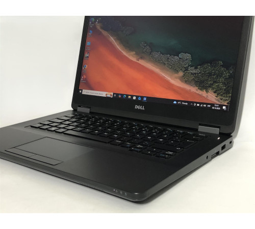 Ноутбук Dell Latitude E5470 / 14" (1366x768) / i3-6100U / 8GB / 128GB SSD / Win10Pro - Б/в