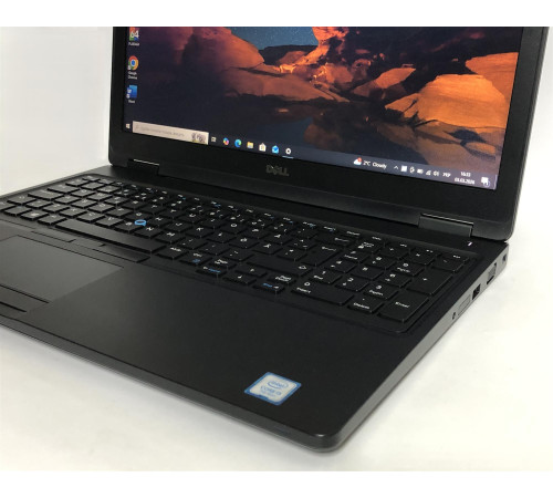 Ноутбук Dell Latitude 5580 / 15.6" (1366x768) / i3-7100U / 8GB / 128GB SSD / Win10Pro - Б/в