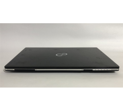 Ноутбук Fujitsu LifeBook S936 / 13.3" FullHD IPS Touch / i5-6300U / 8GB / 256GB SSD / Win10Pro / Backlight - Б/в