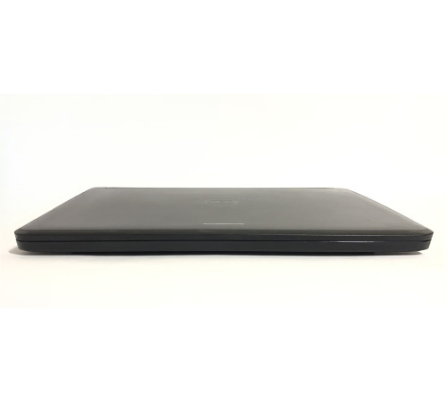 Ноутбук Dell Latitude 3340 / 13.3" (1366х768) / i3-4005U / 8GB / 320GB HDD / Win10 - Б/в