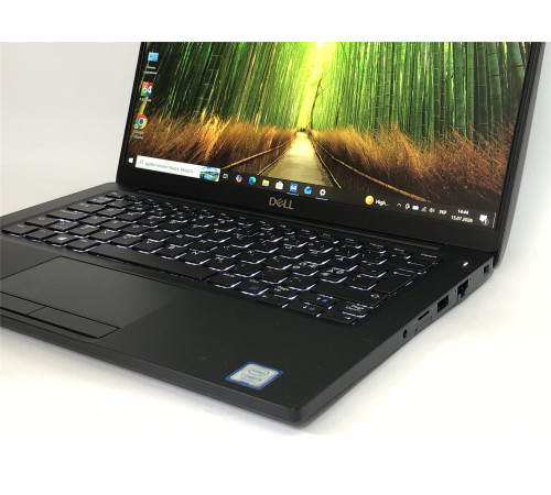 Ноутбук Dell Latitude 7380 / 13.3" FullHD IPS / i5-7200U / 8GB / 128GB SSD / Win10Pro / Backlight - Б/в