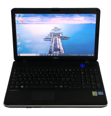 Ноутбук Fujitsu Lifebook A512 / 15.6" (1366х768) / i3-3110M / 8GB / 320GB HDD / Win10Pro - Б/в
