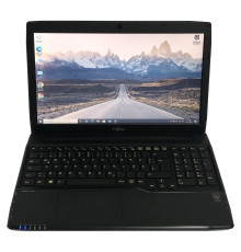 Ноутбук Fujitsu Lifebook A544 / 15.6" (1366х768) / i3-4000M / 8GB / 120GB SSD / Win10Pro - Б/в