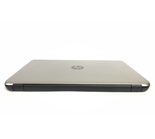Ноутбук HP 15-ay182no / 15.6" FullHD / i3-7100U / 6GB / 128GB SSD / Win10 - Б/в