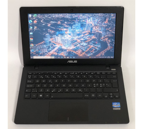 Ноутбук Asus X200CA / 11.6" (1366x768) / i3-3217U / 4GB / 128GB SSD / Win10Pro - Б/в