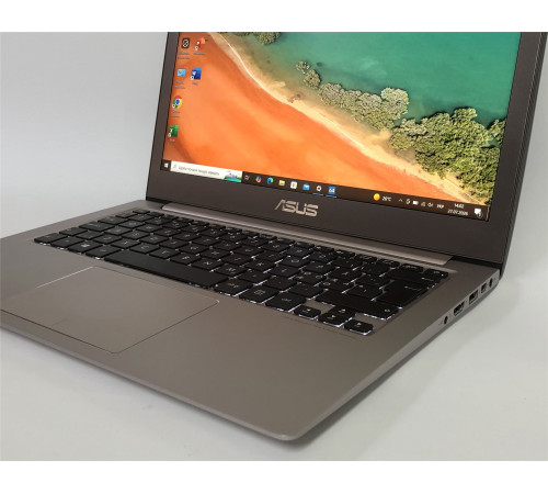 Ноутбук Asus ZenBook UX303L / 13.3" FullHD IPS / i7-5500U / 8GB / 250GB SSD / nVidia GeForce 940M, 2GB / Win10Pro / Backlight - Б/в