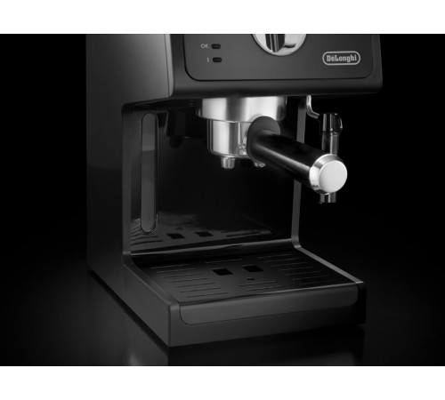 Кавоварка рожкова Delonghi ECP 31.21.BK