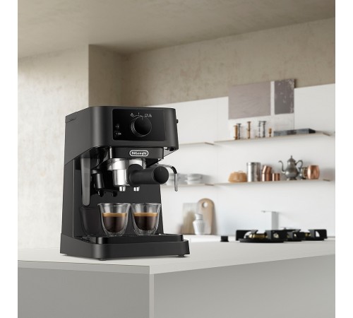 Кавоварка Delonghi EC 230 BK