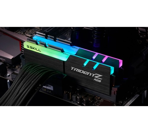 Модуль пам`ятi DDR4 2x8GB/3600 G.Skill Trident Z RGB (F4-3600C18D-16GTZR)