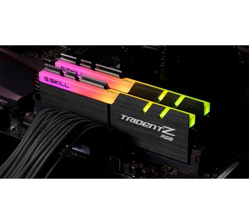Модуль пам`ятi DDR4 2x16GB/3600 G.Skill Trident Z RGB (F4-3600C18D-32GTZR)