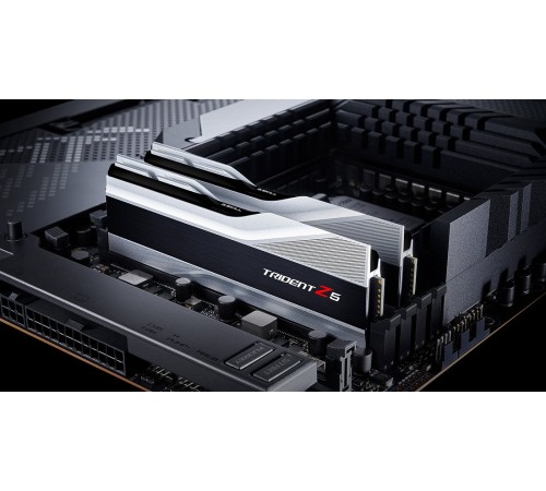 Модуль пам`ятi DDR5 2x16GB/6000 G.Skill Trident Z5 Silver (F5-6000J3040F16GX2-TZ5S)