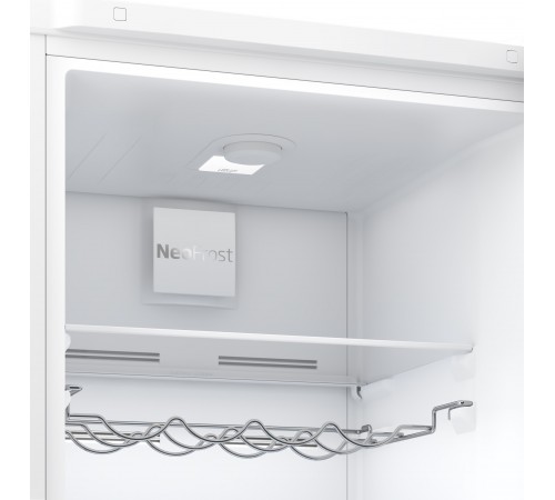 Холодильник Beko RCNA366K30W