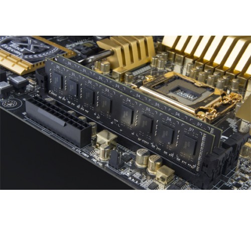Модуль пам`ятi DDR3 4GB/1600 1,35V Team Elite (TED3L4G1600C1101)