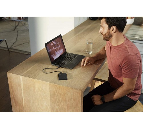 Зовнішній жорсткий диск 2.5" USB 5.0TB WD My Passport Black (WDBPKJ0050BBK-WESN)