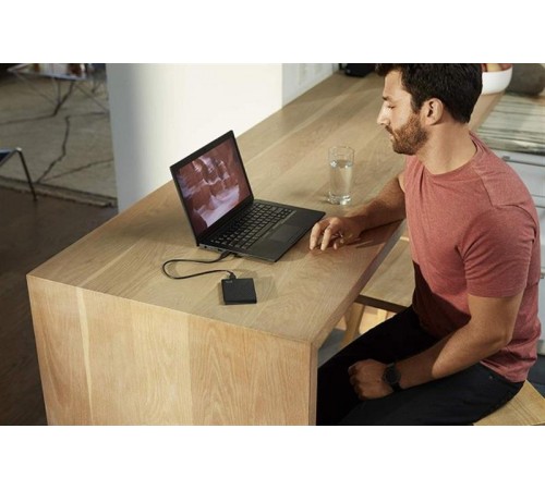 Зовнішній жорсткий диск 2.5" USB 2.0TB WD My Passport Black (WDBYVG0020BBK-WESN)