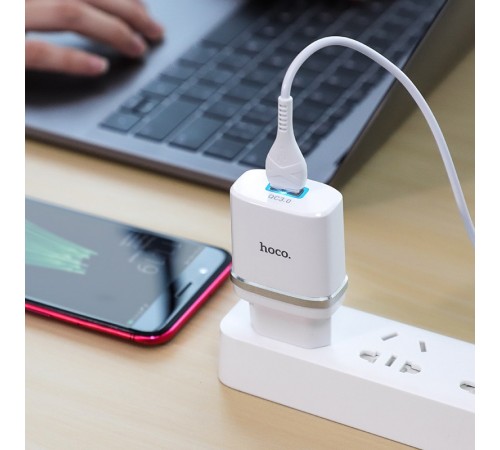 МЗП Hoco C12Q Smart QC3.0 3A (1USB-A) + кабель USB to MicroUSB Білий