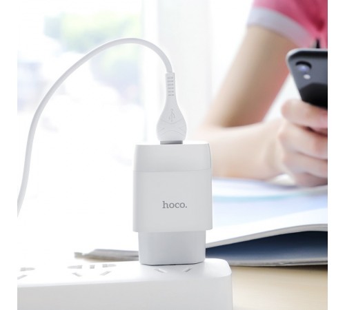 МЗП Hoco C72A Glorious 2.1A (1USB-A) + кабель USB to MicroUSB Білий МЗП Hoco C72A Glorious 2.1A (1USB-A) + кабель USB to MicroUSB Білий