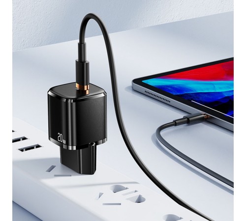 МЗП Usams US-XFK T36 20W (1USB-C) + кабель Type-C to Lightning Black МЗП Usams US-XFK T36 20W (1USB-C) + кабель Type-C to Lightning Black