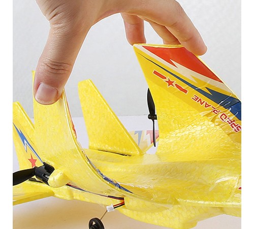 Літак на радіокеруванні SCHE HW28 SU27 Foam Yellow Літак на радіокеруванні SCHE HW28 SU27 Foam Yellow